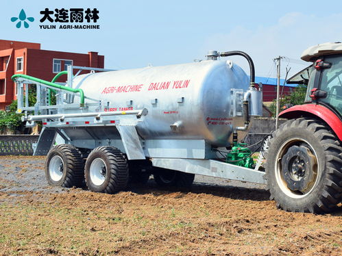 高效環(huán)保，雨林廠家供應(yīng)16方液體糞肥噴灑車吸污車